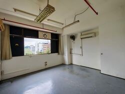 Yi Xiu Factory Building (D14), Factory #541255901